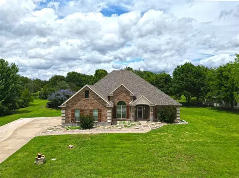 104 Coldwater Creek Ln, Weatherford, TX 76088