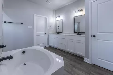Entry Way - 141 Dana Pt, Lorena, TX 76655 photo 1 of 1