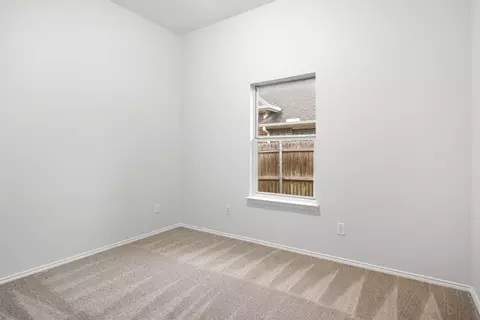 908 Trinity Dr, Lancaster, TX 75146 photo 24