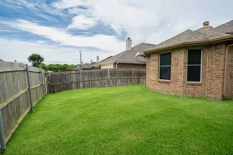 908 Trinity Dr, Lancaster, TX 75146 photo 39