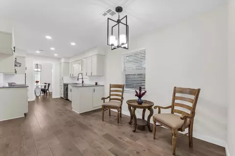 Dining - 3401 Oakridge Ln, Waco, TX 76708 photo 4 of 4
