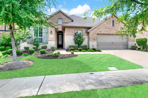 9809 Trinity Dr, Little Elm, TX 75068