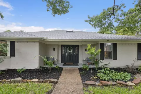 9735 Trevor Dr, Dallas, TX 75243