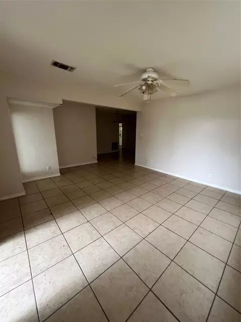 710 W Main St, Denison, TX 75020