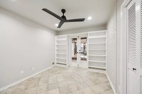 531 E Spring Valley Rd, Richardson, TX 75081 photo 21