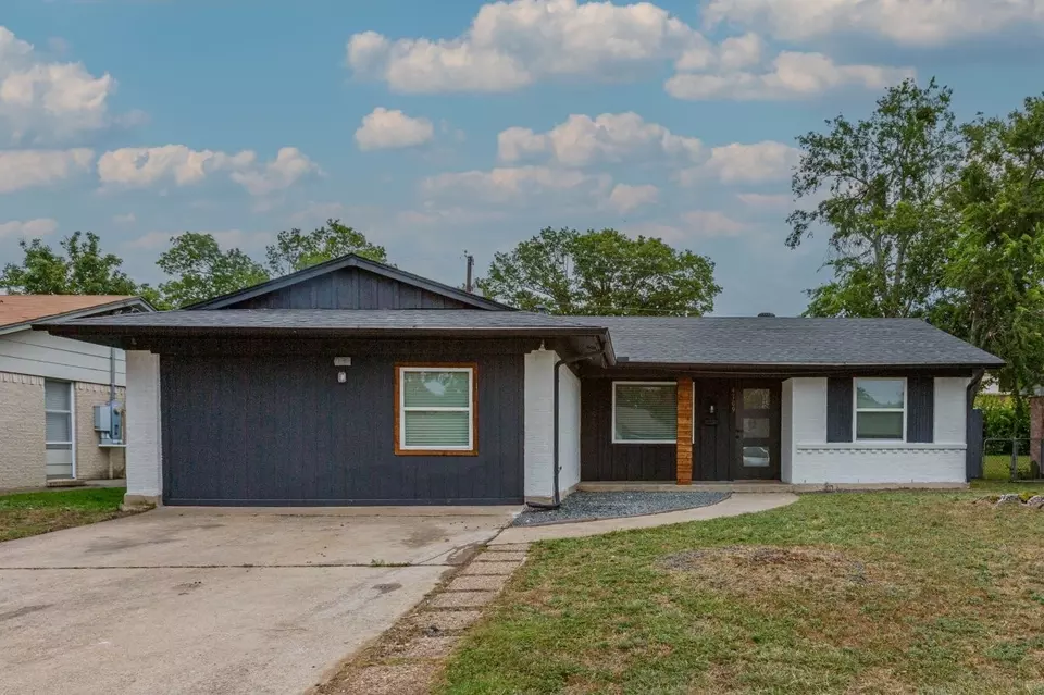 Exterior - 4709 Ancilla Dr, Garland, TX 75042 photo 1 of 4