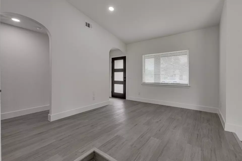 Living - 4709 Ancilla Dr, Garland, TX 75042 photo 2 of 6