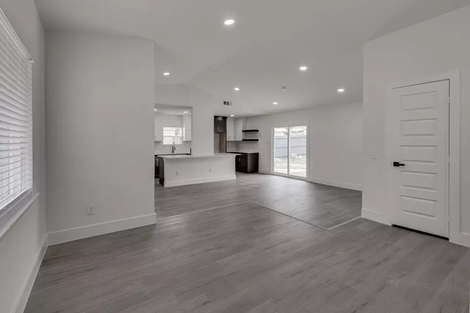 Living - 4709 Ancilla Dr, Garland, TX 75042 photo 1 of 6