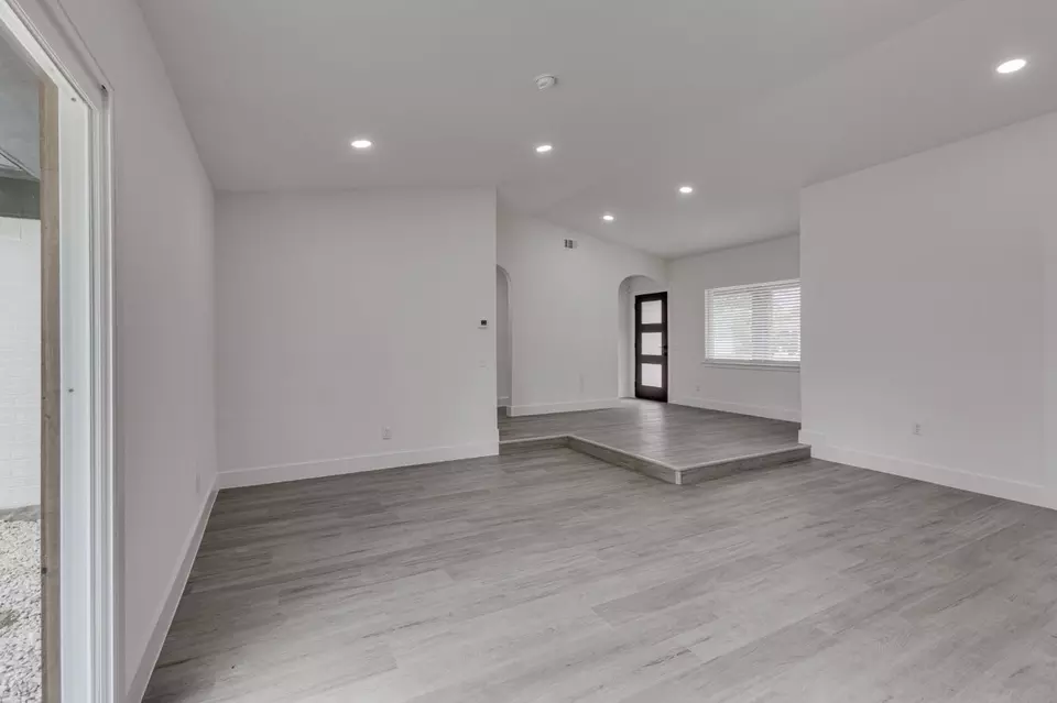 Living - 4709 Ancilla Dr, Garland, TX 75042 photo 4 of 6