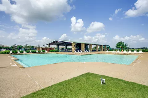 2204 Hartley Dr, Forney, TX 75126