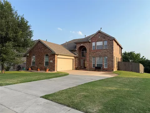 8724 Granville Dr, Dallas, TX 75249