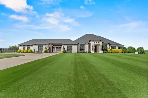 12370 Bella Colina Dr, Fort Worth, TX 76126