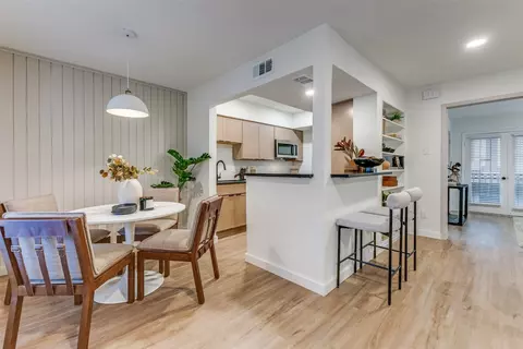 4239 Mckinney Ave #202, Dallas, TX 75205