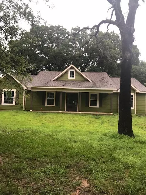 130 Lisa Layne St, Gun Barrel City, TX 75156
