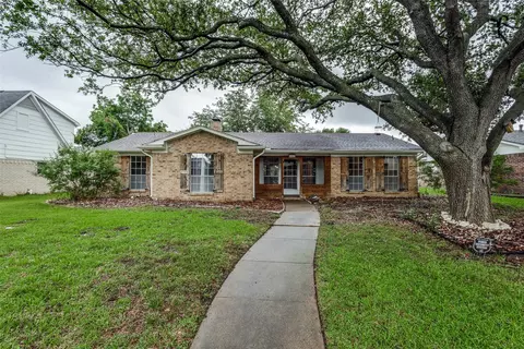 1614 Baltimore Dr, Richardson, TX 75081