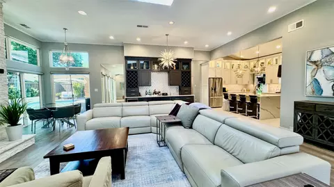 5801 Gallant Fox Ln, Plano, TX 75093