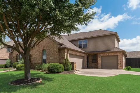 1021 Springtown St, Forney, TX 75126