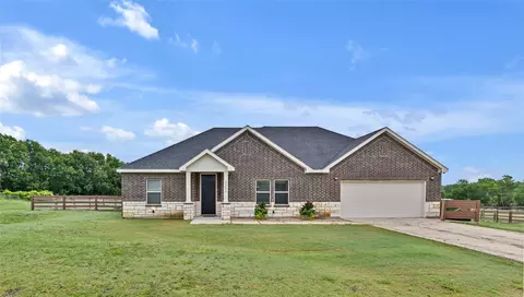 2352 Wynchase Ln, Crandall, TX 75114