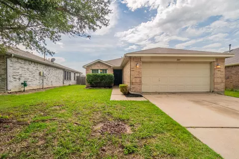 2009 Misty Hollow Ct, Forney, TX 75126