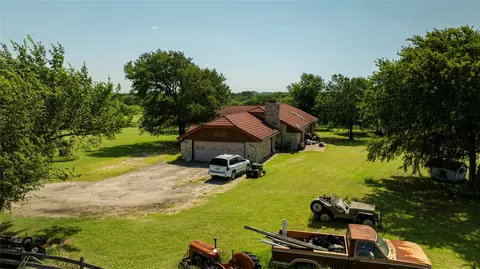 12520 Fm 455 E, Pilot Point, TX 76258 photo 33