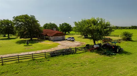 12520 Fm 455 E, Pilot Point, TX 76258 photo 32