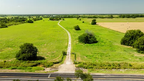 12520 Fm 455 E, Pilot Point, TX 76258 photo 6