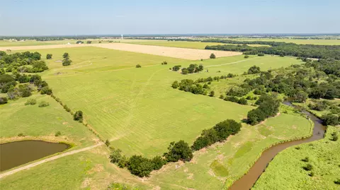 12520 Fm 455 E, Pilot Point, TX 76258 photo 16