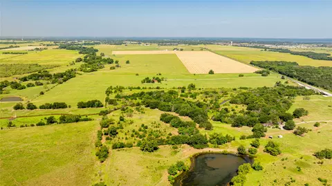 12520 Fm 455 E, Pilot Point, TX 76258 photo 15