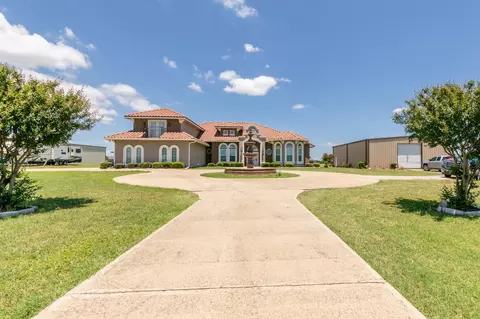 437 Mcalpin Rd, Midlothian, TX 76065