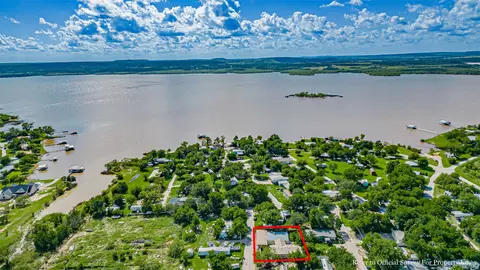 132 Marine Dr, Graford, TX 76449