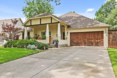 817 N Bailey Ave, Fort Worth, TX 76107