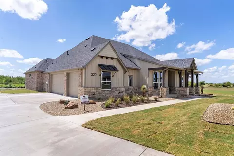 220 Santa Lena Ct, Decatur, TX 76234