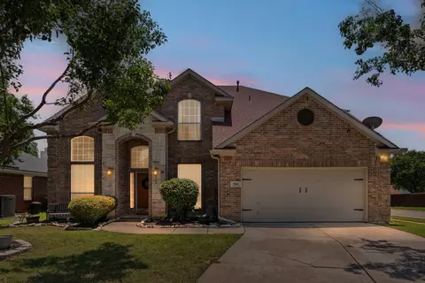 900 Circle View Ln, Denton, TX 76210