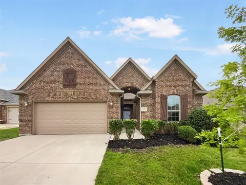 5217 Cross Plains Ct, Fort Worth, TX 76126