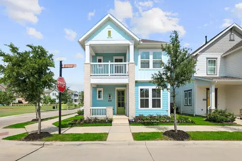 6132 Kessler Dr, North Richland Hills, TX 76180
