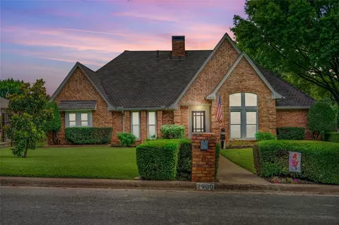 2900 Trail Lake Dr, Grapevine, TX 76051