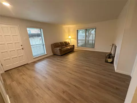 6036 Birchbrook Dr #127, Dallas, TX 75206