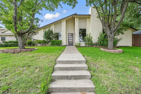 1317 Starshadow Dr, Richardson, TX 75081