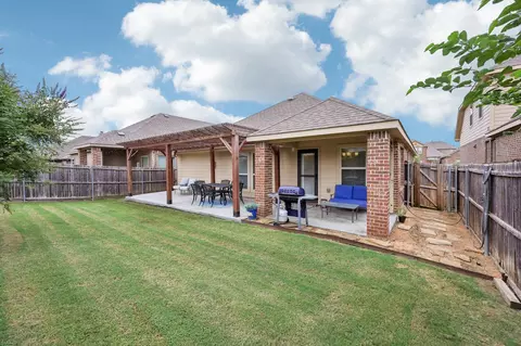 937 Lake Cypress Ln, Little Elm, TX 75068