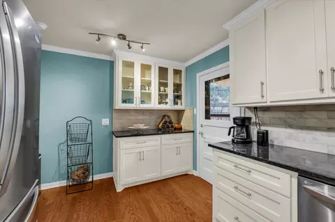 Kitchen - 2113 Trinity Dr, Waco, TX 76710 photo 4 of 4