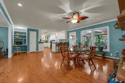 Dining - 2113 Trinity Dr, Waco, TX 76710 photo 3 of 3