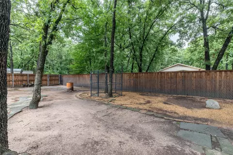 Exterior - 320 Rustic Oaks, Combine, TX 75159 photo 7 of 8