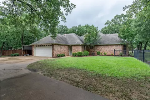 Exterior - 320 Rustic Oaks, Combine, TX 75159 photo 5 of 8
