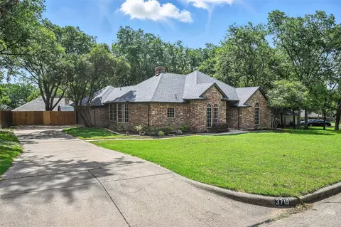 3719 Dahlia Dr, Grand Prairie, TX 75052