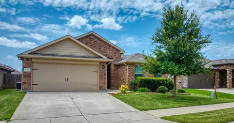 744 Walls Blvd, Crowley, TX 76036