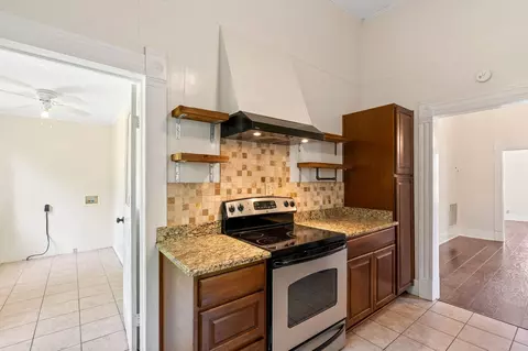 310 E 3rd St, Mount Pleasant, TX 75455 photo 25