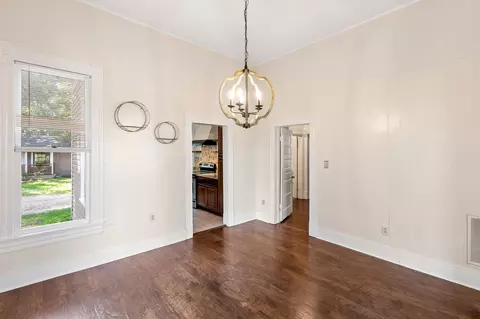 310 E 3rd St, Mount Pleasant, TX 75455 photo 16
