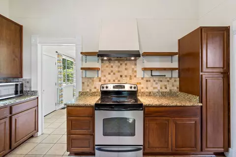 310 E 3rd St, Mount Pleasant, TX 75455 photo 27