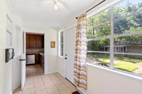 310 E 3rd St, Mount Pleasant, TX 75455 photo 29