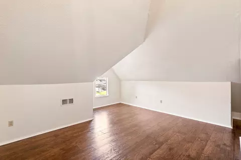 310 E 3rd St, Mount Pleasant, TX 75455 photo 19